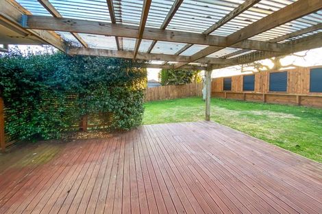 Photo of property in 92 Arimu Road, Papakura, 2110