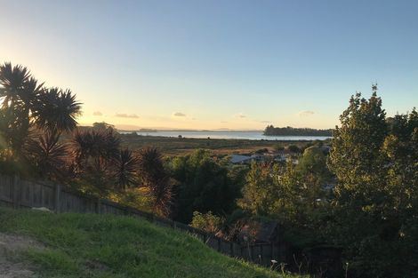 Photo of property in 40 Sereno Vista, Bellevue, Tauranga, 3110