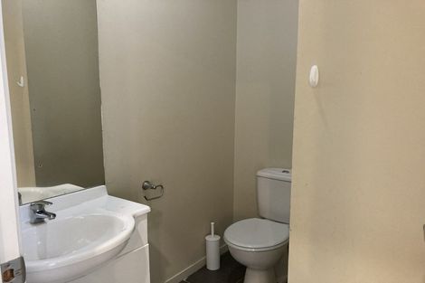 Photo of property in 4/17 Oakland Avenue, Papatoetoe, Auckland, 2025