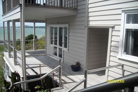 Photo of property in 85 Princes Street, Northcote Point, Auckland, 0627