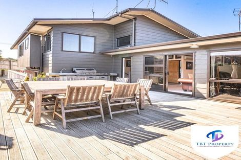 Photo of property in 563 Great South Road, Rosehill, Papakura, 2113