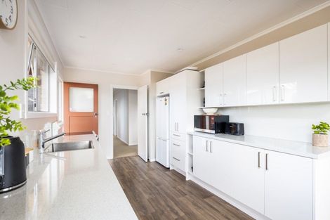 Photo of property in 27 Mangati Road, Bell Block, New Plymouth, 4312