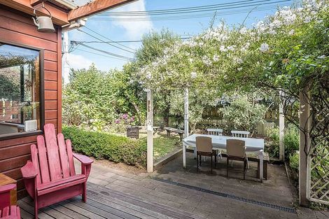 Photo of property in 1 Herbert Avenue, Raumati South, Paraparaumu, 5032