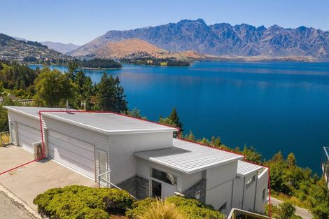 Photo of property in 7a Matau Place, Fernhill, Queenstown, 9300