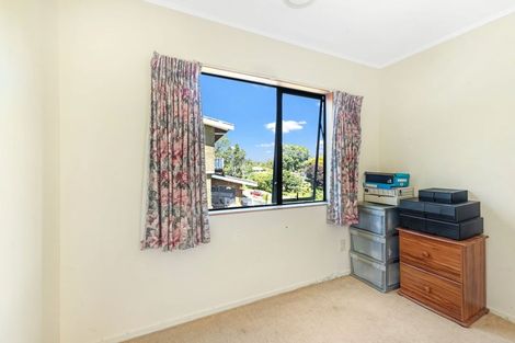 Photo of property in 47 Wallath Road, Westown, New Plymouth, 4310
