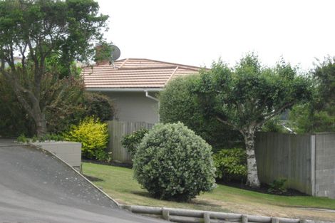 Photo of property in 90 Moncks Spur Road, Redcliffs, Christchurch, 8081