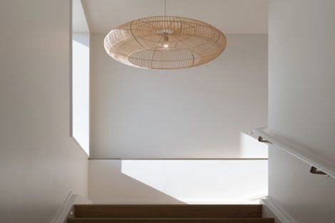 Photo of property in 2/1 The Brae, Mount Pleasant, Christchurch, 8081