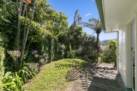Photo of property in 291b Dowse Drive, Maungaraki, Lower Hutt, 5010