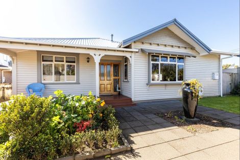 Photo of property in 117 Carrington Street, Lower Vogeltown, New Plymouth, 4310