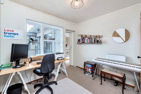 Photo of property in 7 Waitaki Street, Henderson, Auckland, 0612