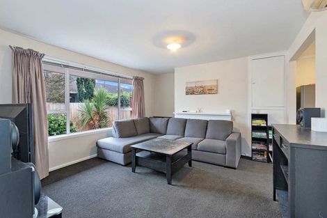 Photo of property in 1/41 Roberta Drive, Somerfield, Christchurch, 8024