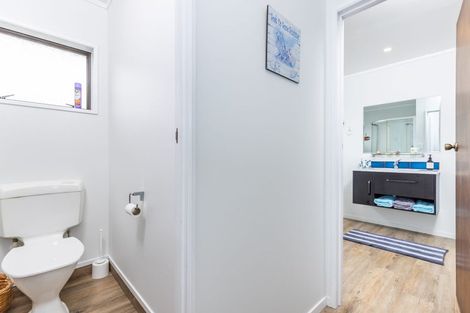 Photo of property in 27 Russleigh Drive, Dinsdale, Hamilton, 3204