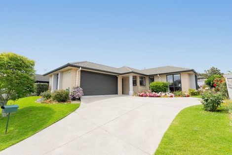 Photo of property in 111 Sterling Gate Drive, Bethlehem, Tauranga, 3110