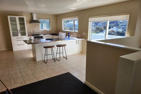 Photo of property in 14a Freeling Street, Island Bay, Wellington, 6023