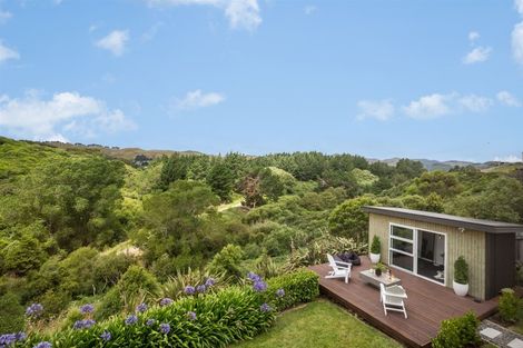 Photo of property in 59 Te Puia Drive, Aotea, Porirua, 5024