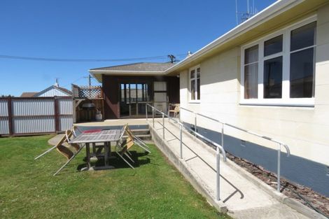Photo of property in 4 Dacre Street, Oamaru North, Oamaru, 9400