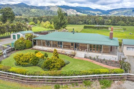 Photo of property in 382 Kimberley Road, Levin, 5571