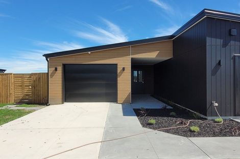 Photo of property in 8 Candlesticks Crescent, Lincoln, 7608