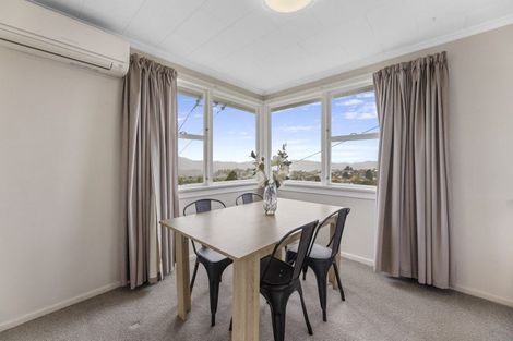 Photo of property in 69 Centennial Avenue, Helensburgh, Dunedin, 9010