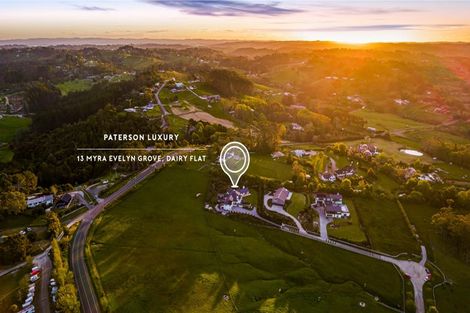 Photo of property in 13 Myra Evelyn Grove, Dairy Flat, Albany, 0792