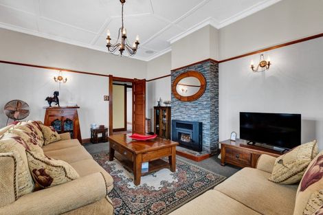 Photo of property in 22 Caledonia Street, Hawera, 4610