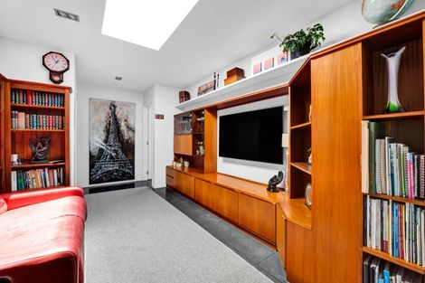 Photo of property in 412a Corbett Road, Lepperton, New Plymouth, 4373