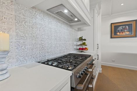 Photo of property in 10 Mollisia Lane, Papamoa Beach, Papamoa, 3118