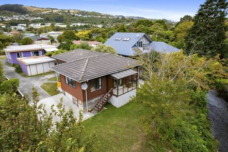 Photo of property in 4a Luckie Street, Tawa, Wellington, 5028