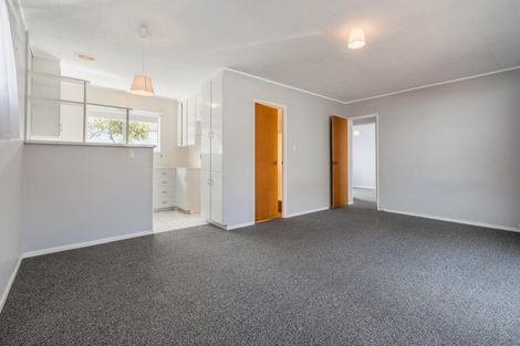 Photo of property in 2/16 Akehurst Avenue, New Lynn, Auckland, 0600
