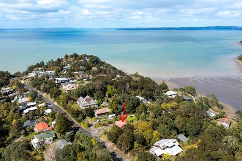 Photo of property in 93 Tanekaha Road, Titirangi, Auckland, 0604