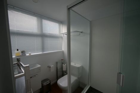 Photo of property in 6 Brougham Street, Mount Victoria, Wellington, 6011