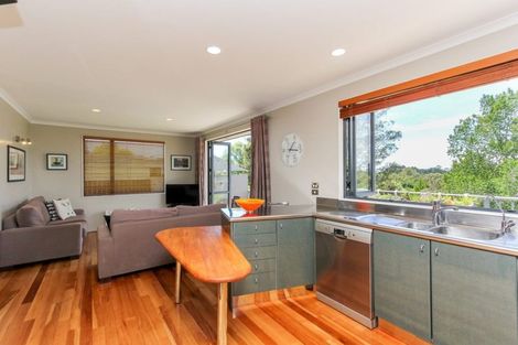 Photo of property in 34b Turakina Street, Merrilands, New Plymouth, 4312