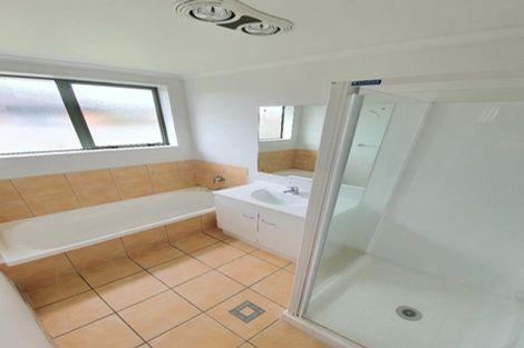 Photo of property in 17 Scotts Field Drive, Takanini, 2112