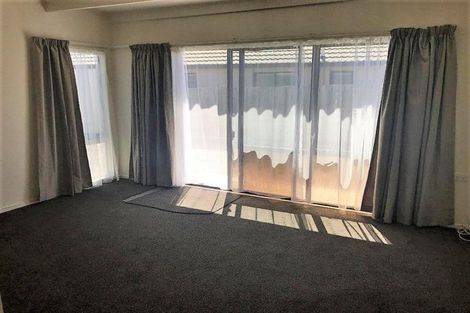 Photo of property in 2/32 Napier Road, Havelock North, 4130