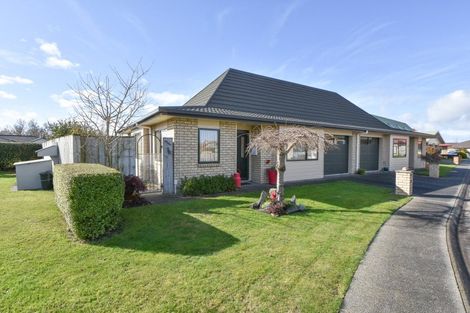 Photo of property in Villa Estate, 27/55 Armstrong Avenue, Carterton, 5713