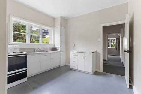 Photo of property in 17 Apihai Street, Orakei, Auckland, 1071
