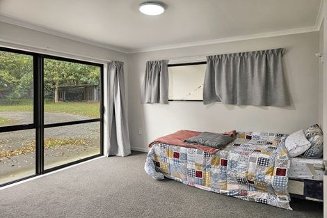 Photo of property in 114 Arapaepae Road, Levin, 5510