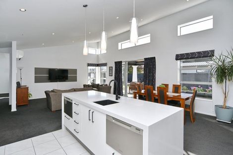 Photo of property in 9 Churchill Drive, Rangiora, 7400