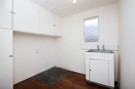 Photo of property in 17 Massey Street, Westown, New Plymouth, 4310