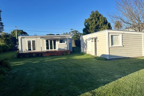 Photo of property in 2 Brassey Street, Waverley, 4510