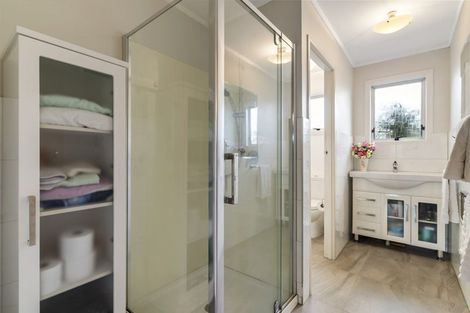 Photo of property in 1/103 Pigeon Mountain Road, Half Moon Bay, Auckland, 2012