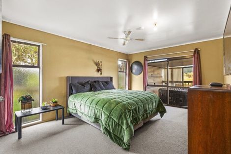 Photo of property in 35 Main Road, Raglan, 3225