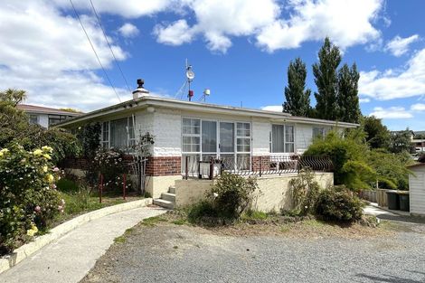 Photo of property in 20 Christie Street, Balclutha, 9230