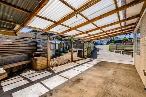 Photo of property in 28a Simons Street, Moturoa, New Plymouth, 4310