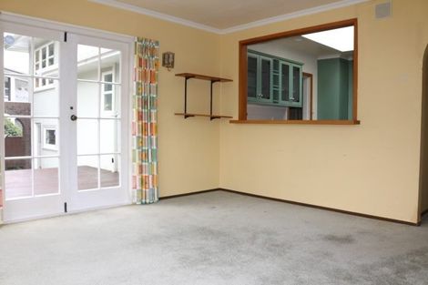 Photo of property in 140 Victoria Avenue, Hokowhitu, Palmerston North, 4410