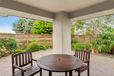 Photo of property in 11 Aburoc Place, Paraparaumu Beach, Paraparaumu, 5032