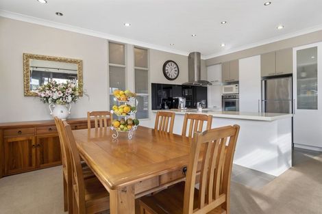 Photo of property in 2 Crater Close, Pyes Pa, Tauranga, 3112