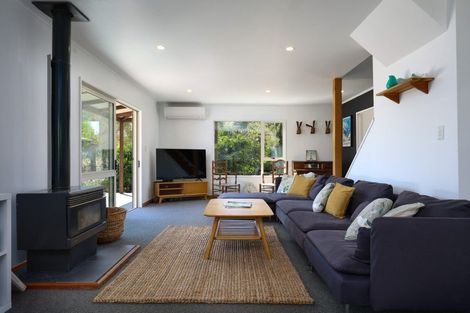 Photo of property in 66 Stagecoach Road, Upper Moutere, 7173