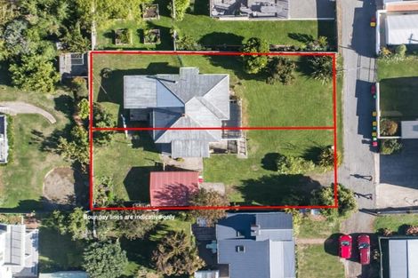 Photo of property in 8 Aubrey Street South, Akaroa, 7520