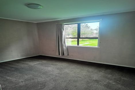 Photo of property in 35 Nile Road, Kelston, Auckland, 0602